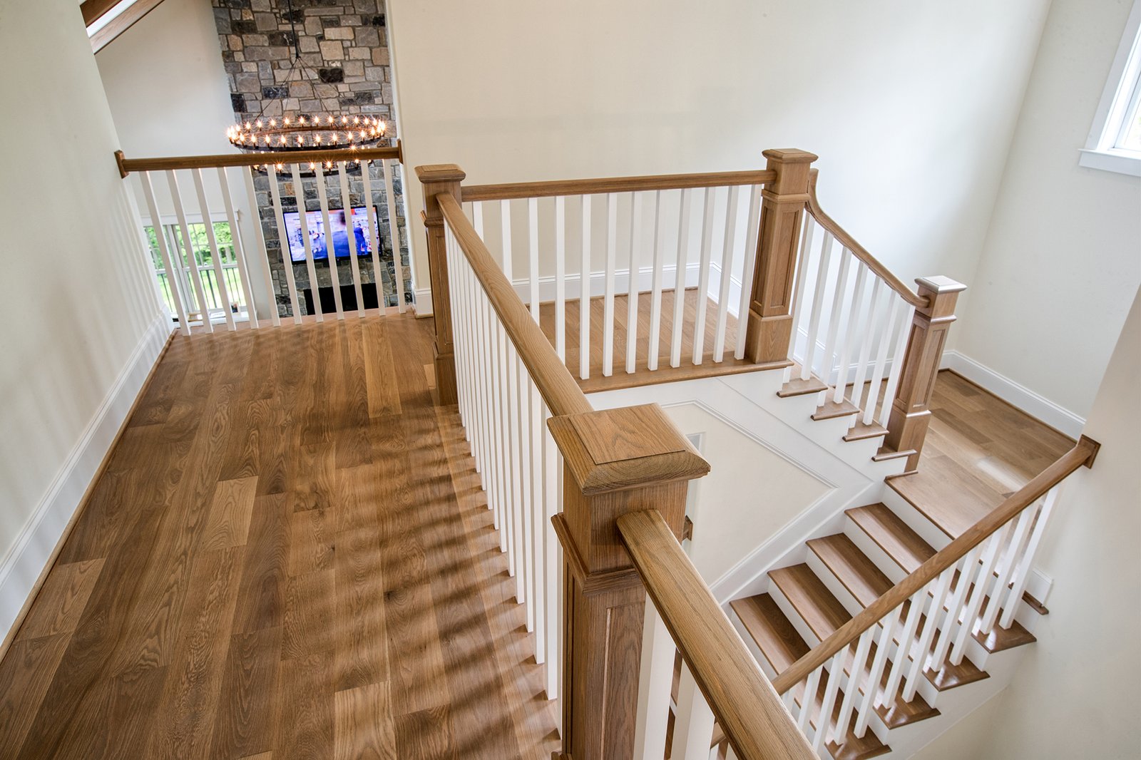4394 Recessed Panel Box Newel - Image 7